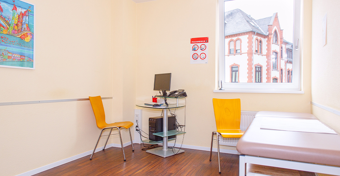 Unsere Praxis: Behandlungszimmer B